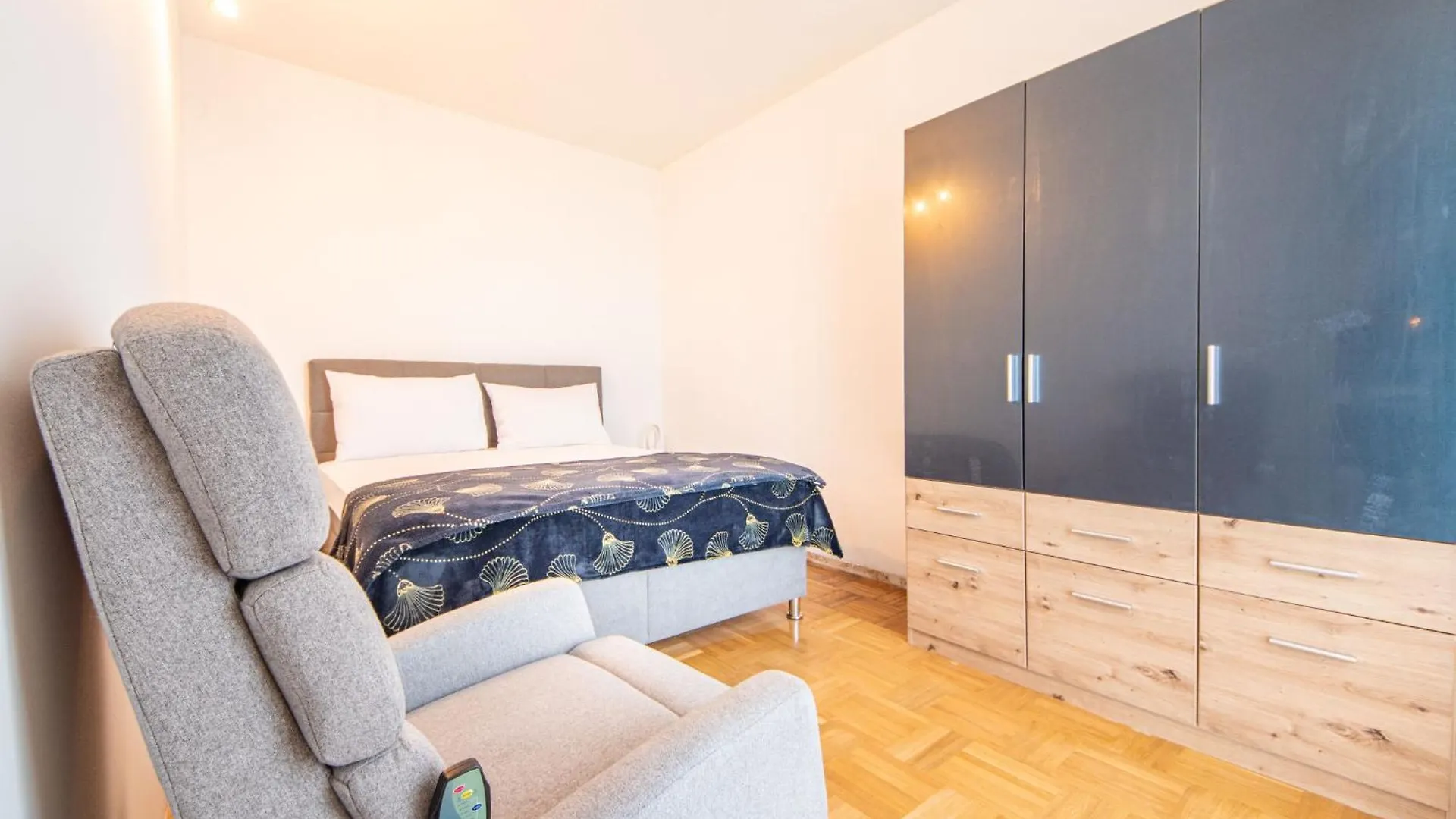 Apartment Snjezana By Interhome Jadranovo